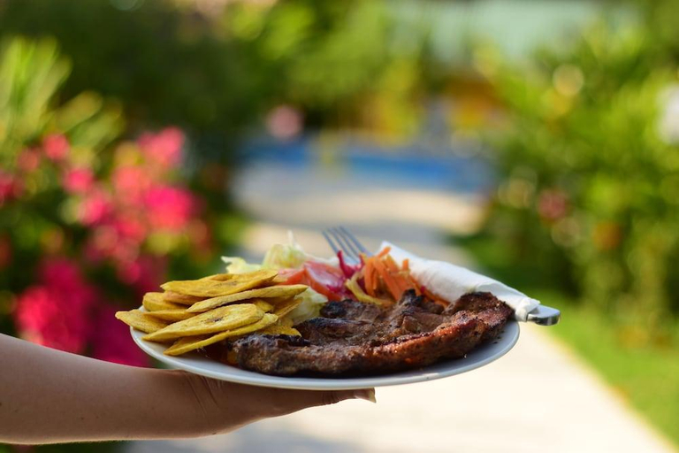 Food & Drinks 5, Corinto Pearl Eco Resort, El Porvenir