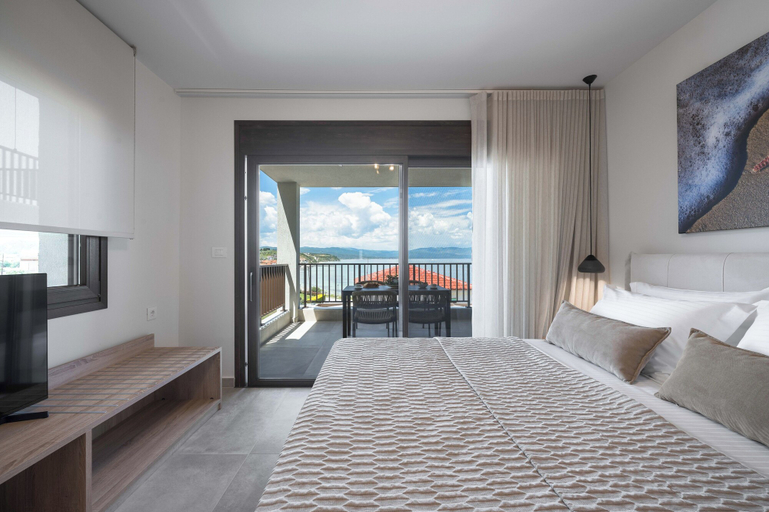 Bedroom 5, Blue Whisper Luxury Living Suites, Central Macedonia