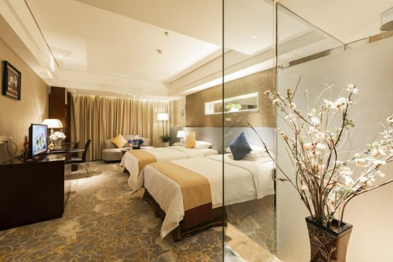 Bedroom 3, New Joy Hotel (Internatial Trade Spring Department Store Shopping), Zunyi