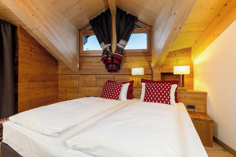 Bedroom 4, Cardo hotel, Sondrio