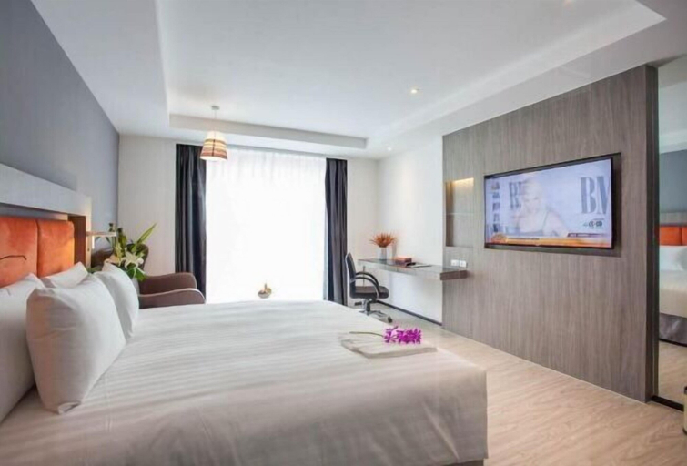 Bedroom 18