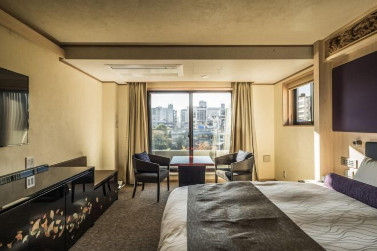 Bedroom 28