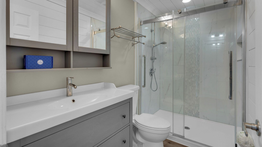 Bathroom 3, Sandpiper Cove, Okaloosa