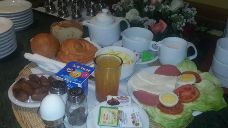 Food & Drinks 4, Ariha Hotel, Bab Bhar