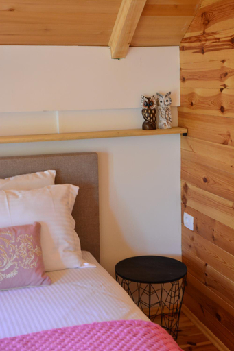 Others 2, OLEA COTTAGE