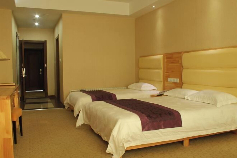 Bedroom 3, Honghua Erji Hotel, Hulunbuir