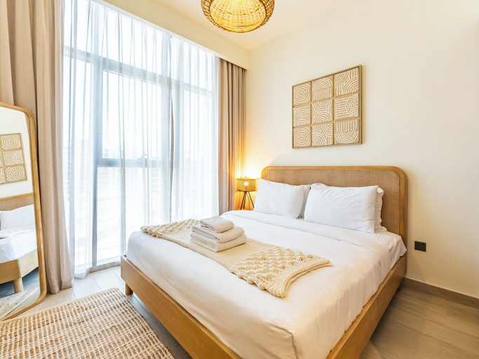 Room 5, Condo With Burj Khalifa View In City, Dubai