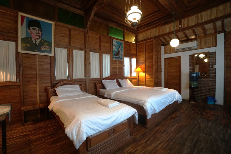 Villa Sarimbit, Yogyakarta