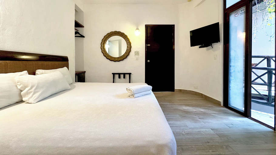 Bedroom 3, Siesta Fiesta Hotel, Cozumel