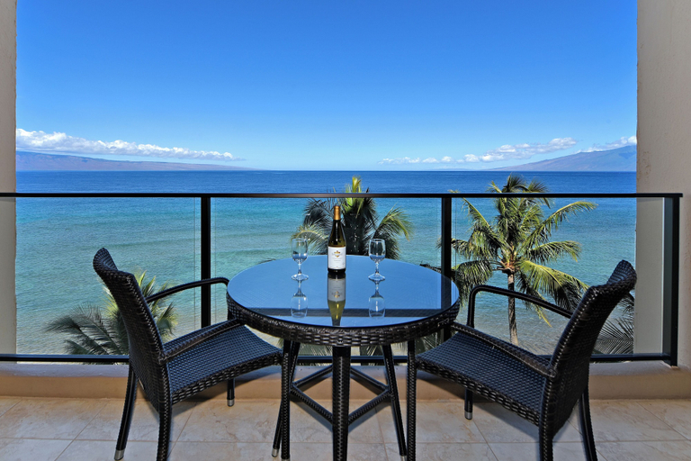 Others 1, The Mahana 813, Maui
