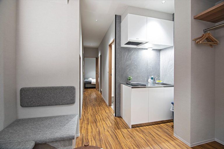 *Shinmachi* Near the station/good access *OSAKA *Yotsubashi area*, Osaka