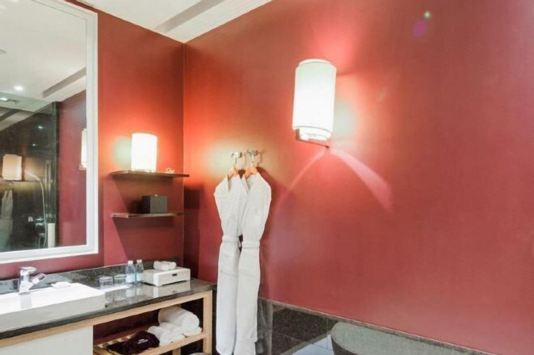 Bathroom 5