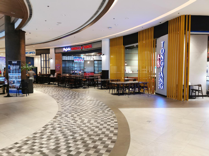 Food & Drinks 4, Deluxe Apartments Cozy & Homy in Makati Manila Netflix, Makati City