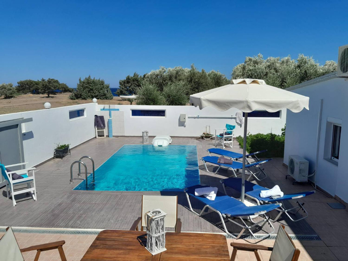 Others 3, Beach Pearl - Beach Front House with Private Pool, South Aegean