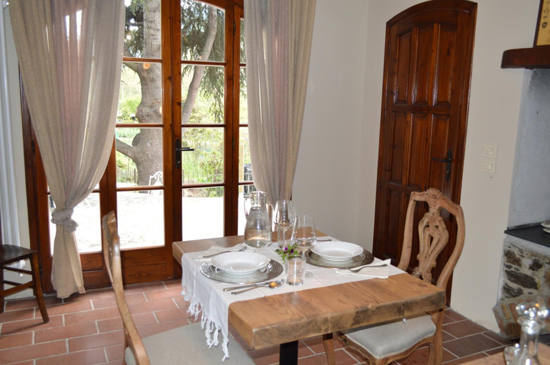 Others 5, Agriturismo dalla Mimmi, Imperia