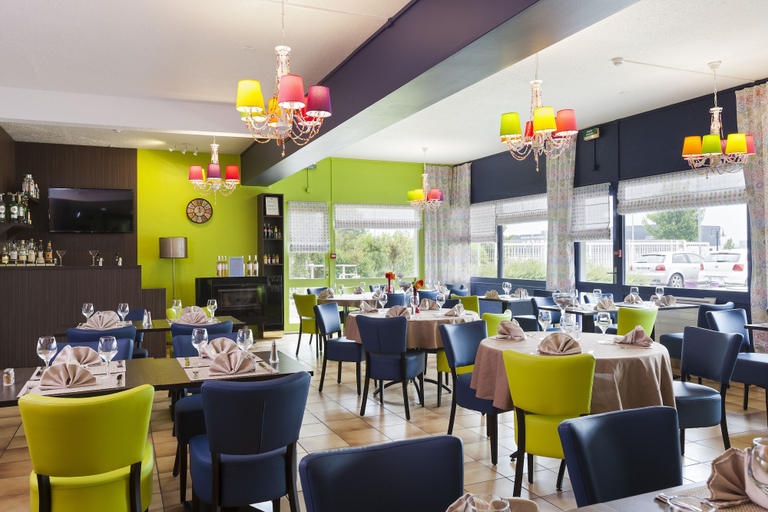 Food & Drinks 3, Brit Hotel Confort CAMBRAI, Nord