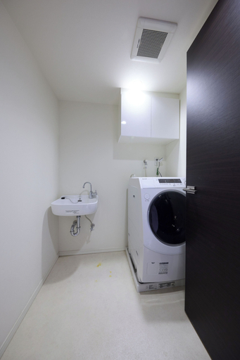 Bathroom 4, JAPAVISTA Xenith Premium, Osaka
