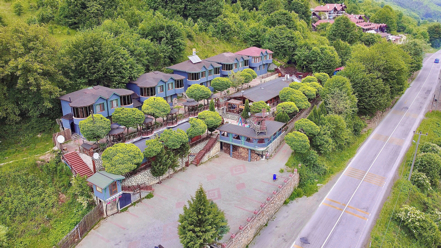 Abant Bungalov Evleri, Merkez
