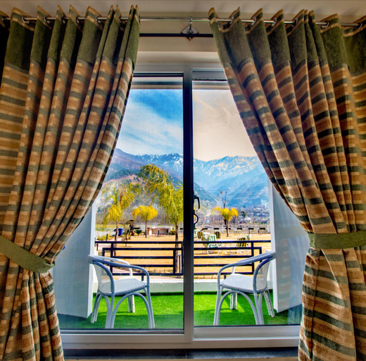 Others 4, Cordillera Resort, Hazara