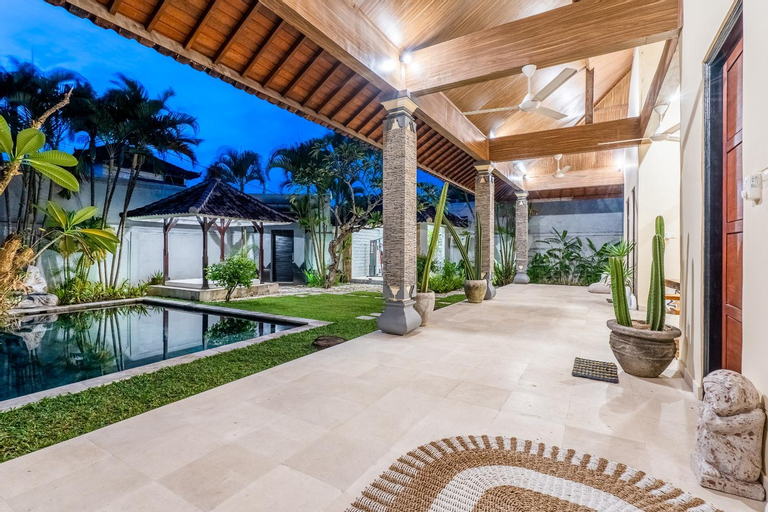 Villa Damai Oasis in The Heart of Seminyak, Badung