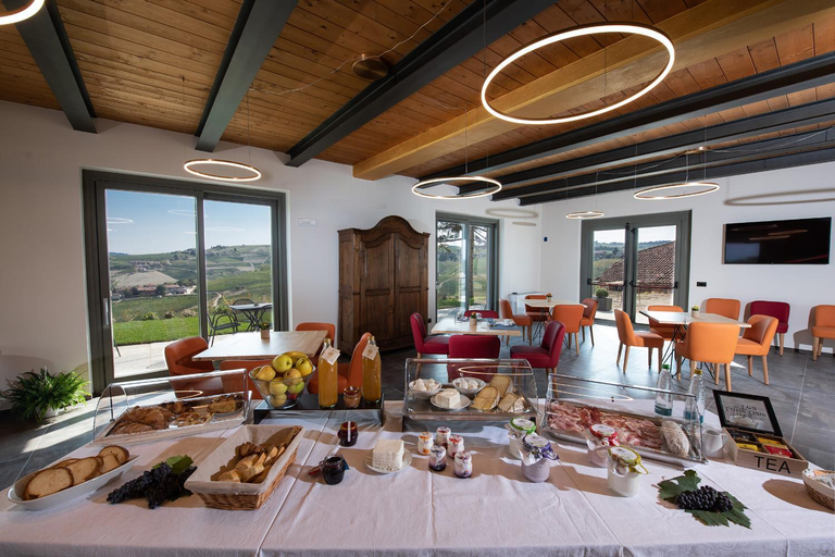 Food & Drinks 3, Bric D'Alu - Barbaresco, Cuneo