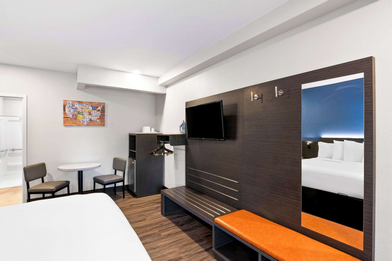 Bedroom 5