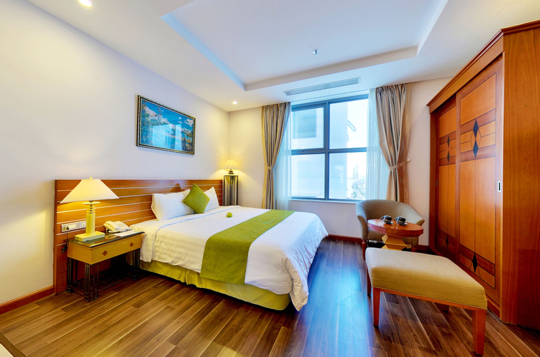 Bedroom 12