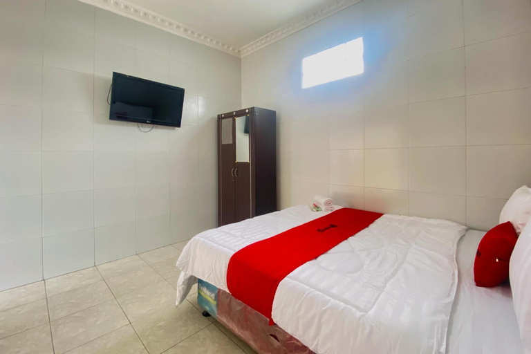 Bedroom 12