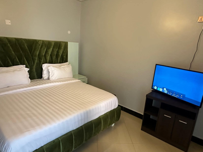 Bedroom 2, DOLLARSPRINGS HOTEL, Busiiro