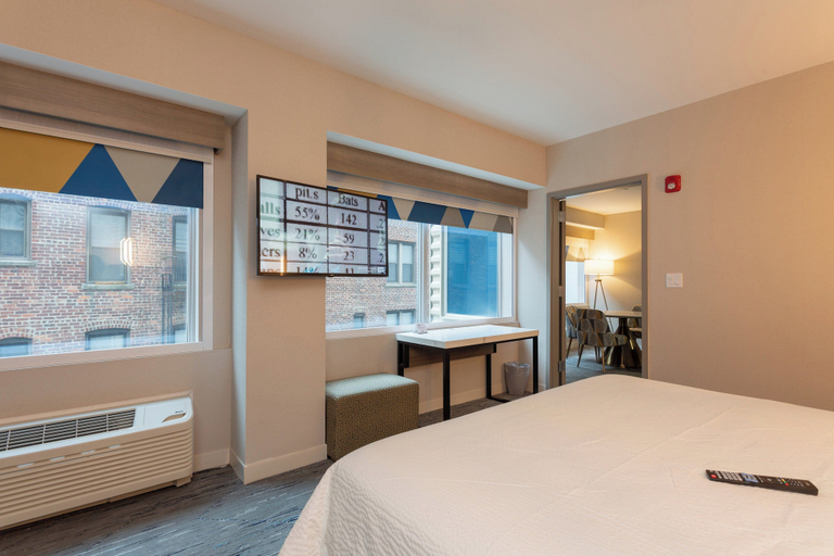 Bedroom 4, Holiday Inn Express NEW ROCHELLE by IHG, Westchester