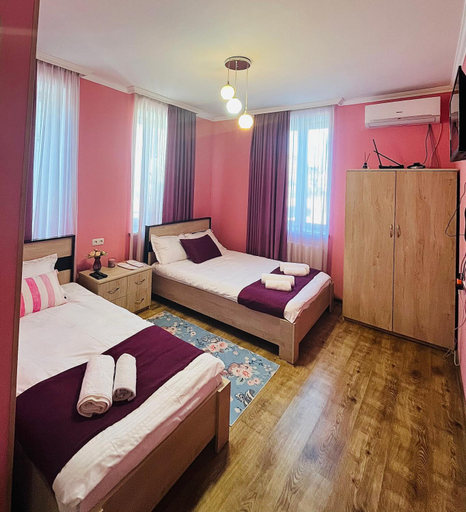 Others 5, Guest House Lotus, Telavi