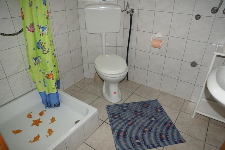 Bathroom 3, Apartments Delic Pejic, Vir