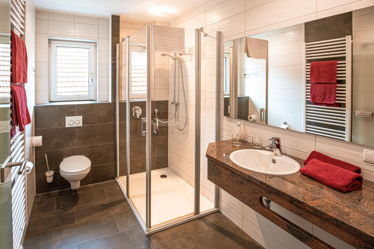 Bathroom, Landgasthof Thiem, Bayreuth