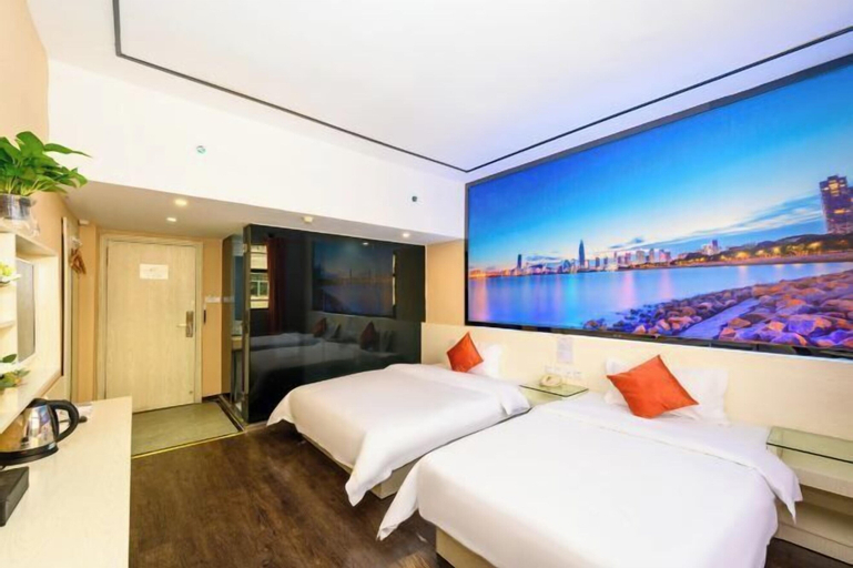Bedroom 15