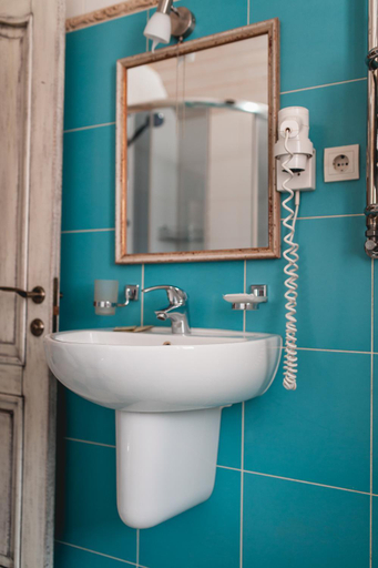 Bathroom 4, GORGANY resort & SPA, Iaremchans'ka