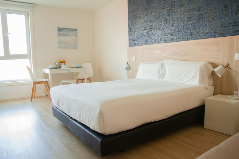 Others 4, Room Select Porto Suites, Porto