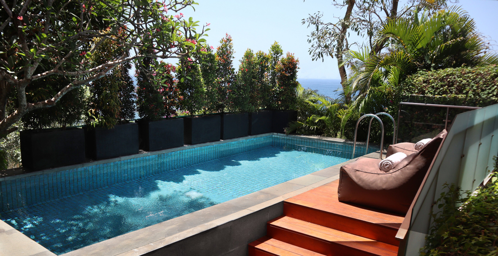 Swimming Pool 8