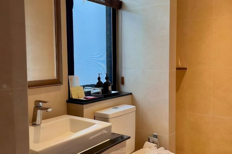 Bathroom 6