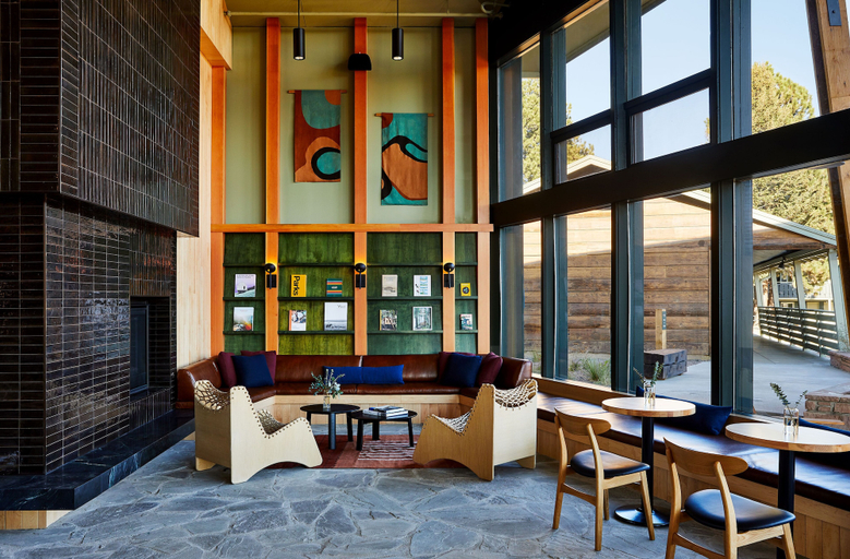 Food & Drinks 5, Trailhead Lodge Rocky Mountains, Larimer