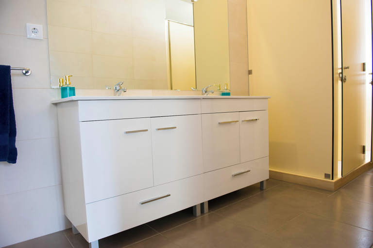 Bathroom 4, La Palma Hostel Leiria, Leiria