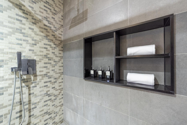 Bathroom 3, Ataraxis Grand and Spa Fuvahmulah
