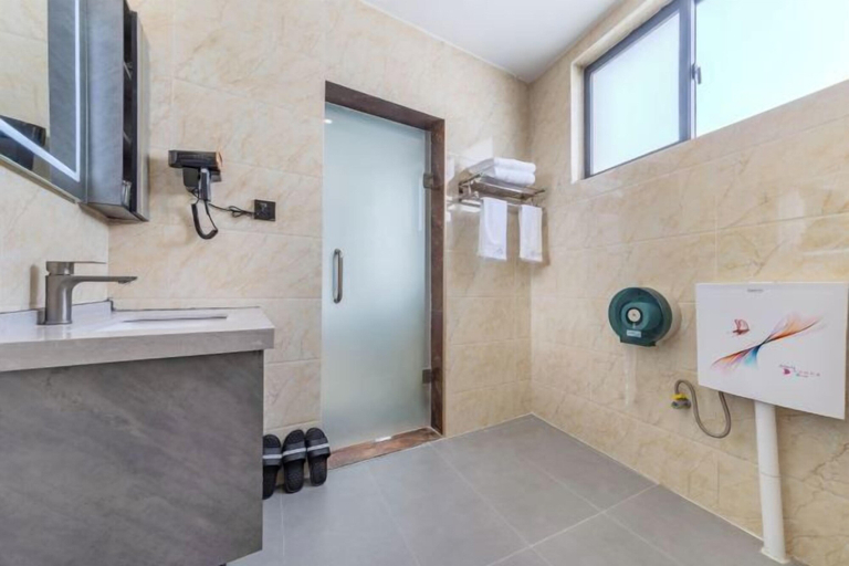 Bathroom 3, Mile Dream Tour Boutique Hotel, Honghe Hani and Yi