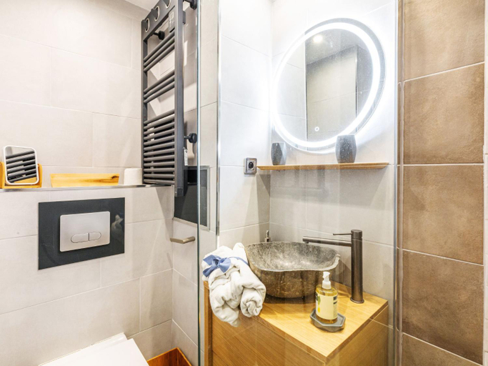 Bathroom 4, Studio L'Esquinade P1 101 by Interhome, Var