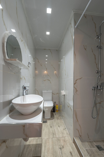 Bathroom 5, Laconia Domus - Plytra, Peloponnese