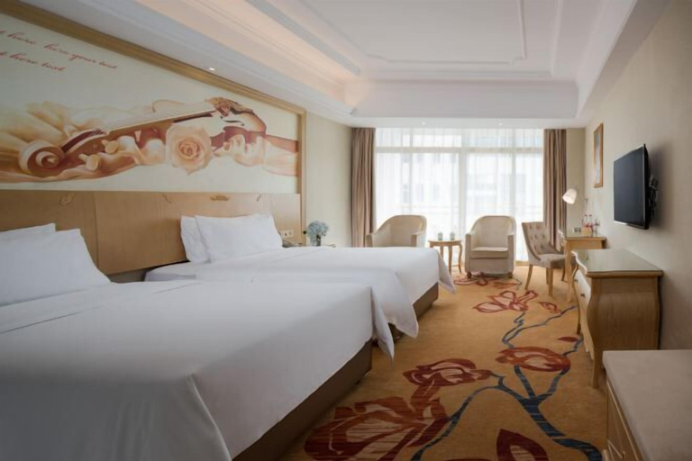 Bedroom 3, Vienna International Hotel (Danzhou Yangpu), Hainan