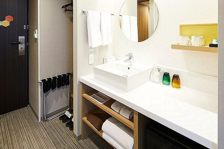 Bathroom 5