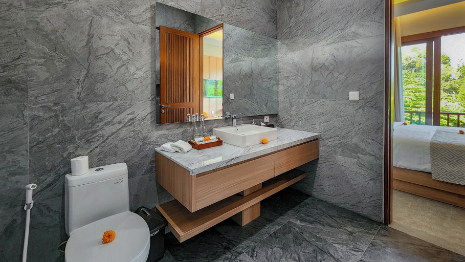 Bathroom 5, Casa D Gracia Sanur Beach by Nagisa Bali, Denpasar
