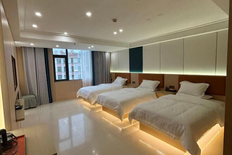 Bedroom 3, Ganzhou Yuekelong Holiday Hotel, Ganzhou
