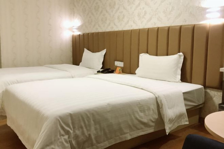 Bedroom 4, Golden Season Chain Hotel, Huizhou