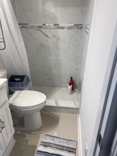 Others 4, BUDGET Quad Room with En Suite Bathroom 36B, Toronto
